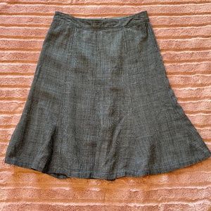 Banana Republic Wool Plaid Skirt, 6, Gray/Black, EUC